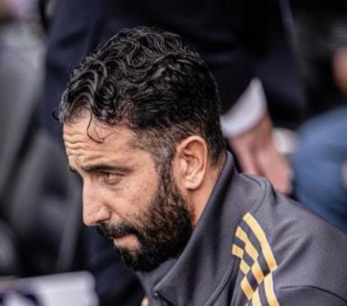 场辉煌战绩,葡超焦点对,吉马良斯挑,南宫28NG娱乐官网,南宫28NG娱乐官网全球信赖,南宫28NG娱乐官网在线娱乐平台,南宫28NG娱乐官网玩家首选,南宫28NG娱乐官网,南宫28NG娱乐官网游戏平台